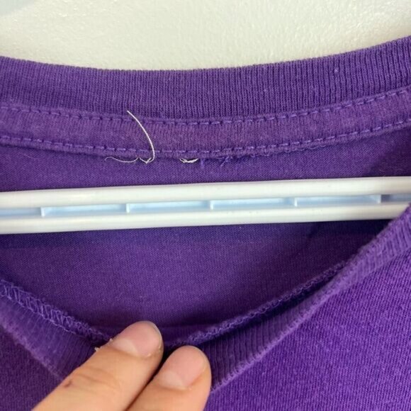 Michael Buble World Tour 2019 Purple Short Sleeve T-Shirt Men’s XL - Picture 5 of 6